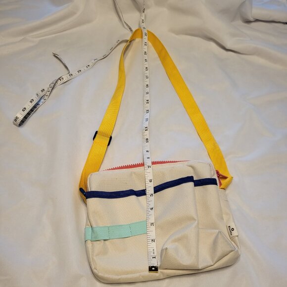 KiwiCo Canvas Shoulder Bag Crossbody Purse Colorblock - Picture 6 of 7